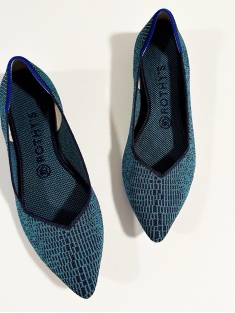 Rothy's Pointed Knit Flat β Teal and Navy Trim size 11.5